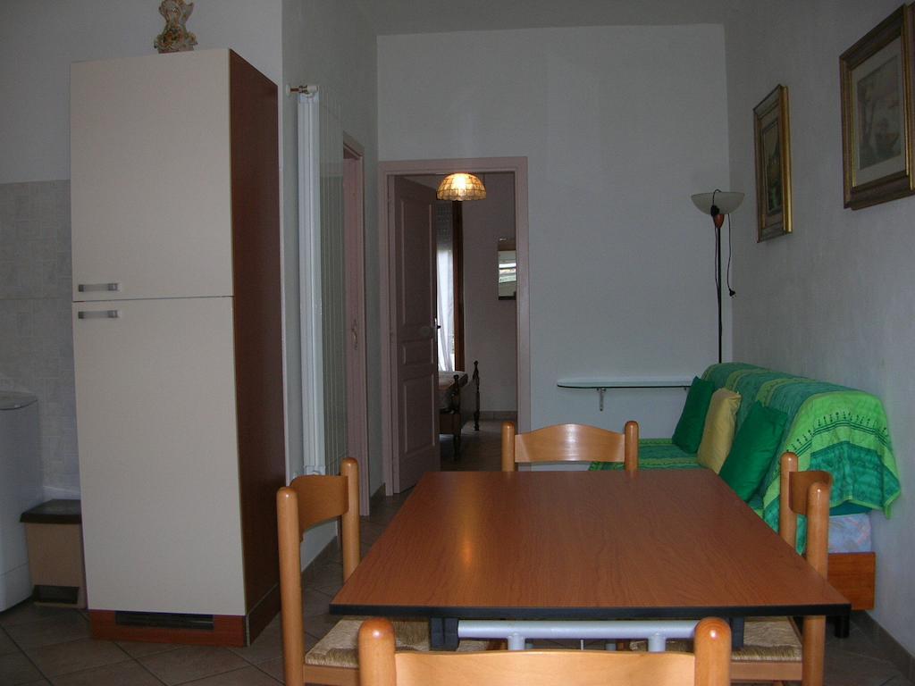 Holiday Villas Marina di Massa Chambre photo