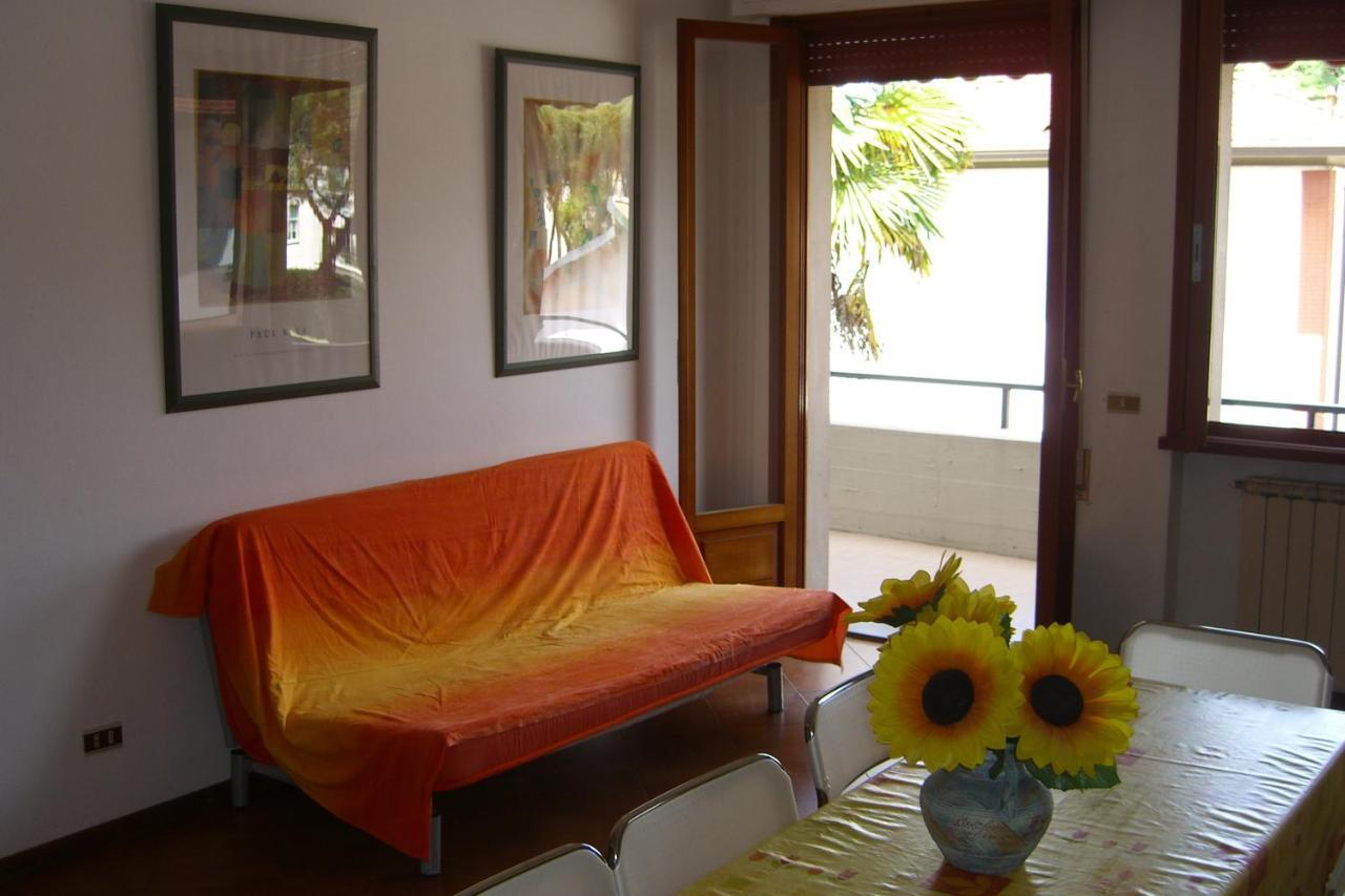 Holiday Villas Marina di Massa Extérieur photo